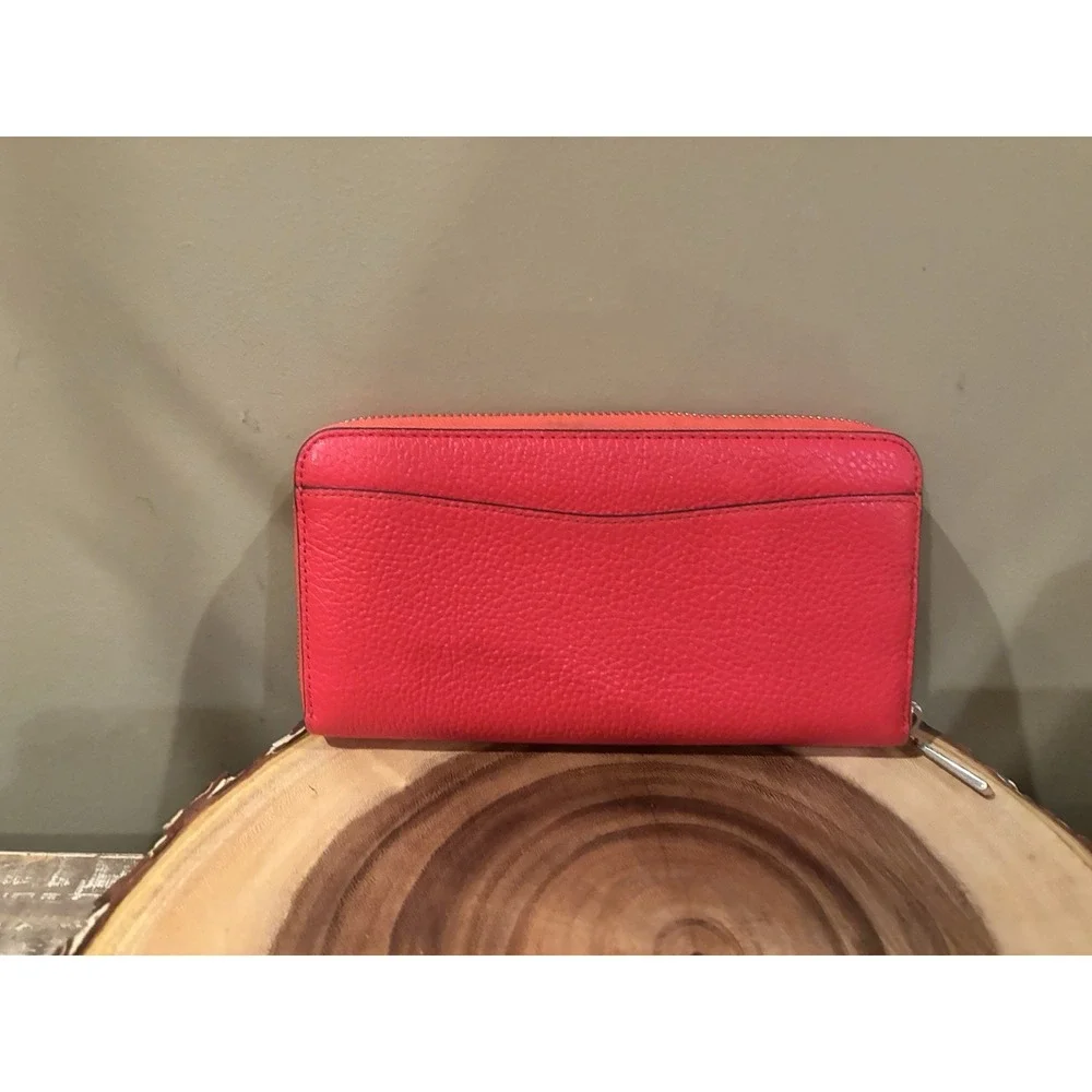 Kate Spade Neda Grey Street Geranium Leather Zip Around Wallet WLRU2264  Coral